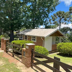 https://chale-da-araucaria.camposdojordaohotels.net